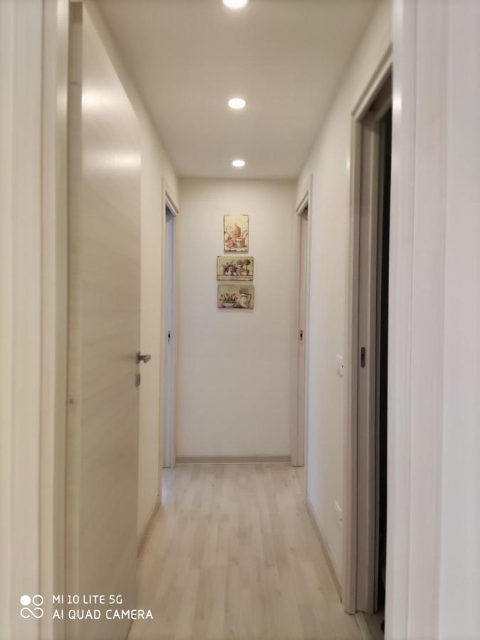 La Casa Dei Nonni Apartment Rome Bagian luar foto